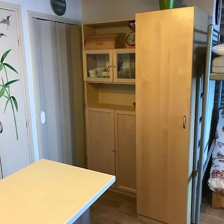 Apartment , Blanc