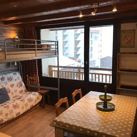 , Blanc Apartament *